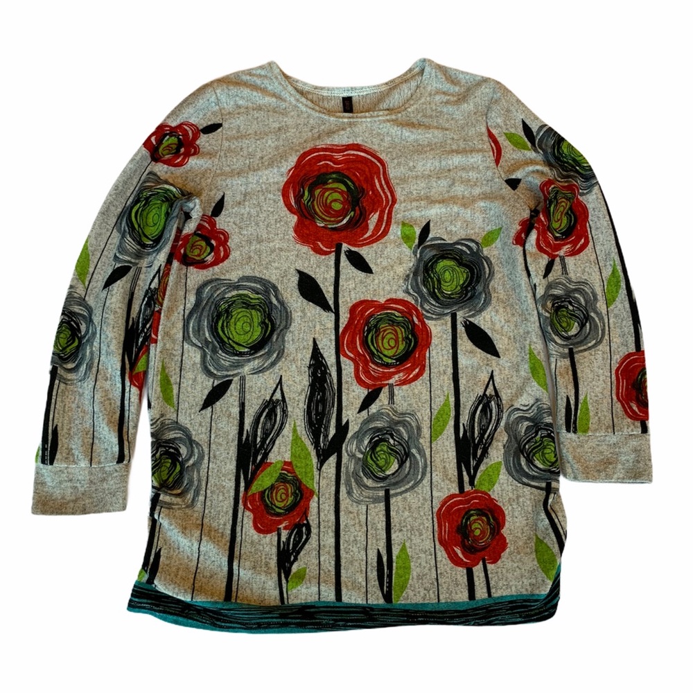 Lai Li Sweater Top Long Sleeve Gray with Flowers